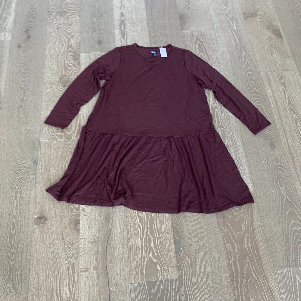 Gap long-sleeve ruffle hem top